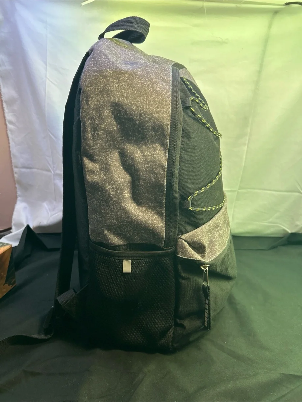 Roblox Bioworld Black and Gray Rebel X Kids Backpack
